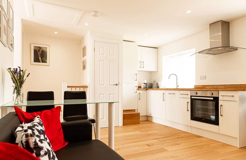 Headington Apartment | Studio close to Hospitals and Universities