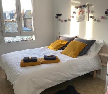 Courtoisville-Sillon-Moka Apartment | Studio cocooning