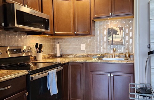 Atlantic Beach Apartment | Studio condo with amazing water views, short walk to the beach