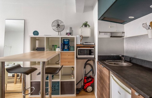 Avignon City Centre Apartment | Studio Coquelicot - Welkeys