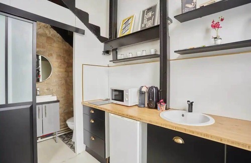Porte-Saint-Martin Apartment | Studio Cosy à Deux Pas du Marais – Paris 3