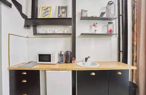 Porte-Saint-Martin Apartment | Studio Cosy à Deux Pas du Marais – Paris 3