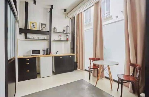 Porte-Saint-Martin Apartment | Studio Cosy à Deux Pas du Marais – Paris 3