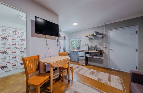 Panguitch Cottage | Studio Cottage near Bryce Canyon and Zions National Parks