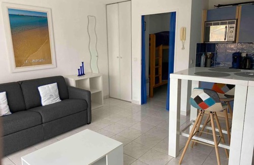 Le Lavandou Apartment | Studio dans résidence piscine 500m de la plage 2*