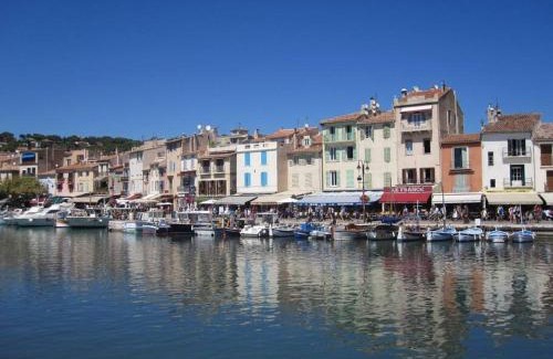 Cassis Apartment | Studio dans villa de charme, piscine, proche plage