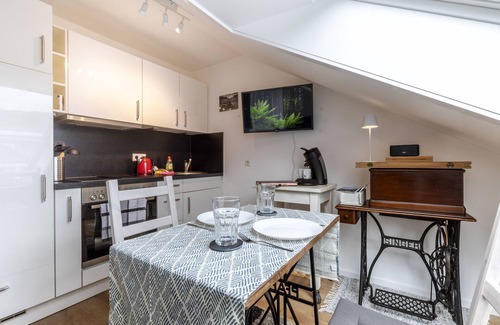 Bad Peterstal-Griesbach Apartment | Studio Apartment 'Spectacular View' with Mountain View, Terrace and Wi-Fi