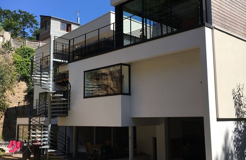 Perros-Guirec Apartment | Studio de Standing &Proximité Plages 800M & 300M Commerces et port