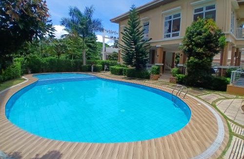 Puerto Princesa City Centre Apartment | Studio deluxe with Balcony, Swimming pool and gym in Puerto Princesa, Palawan