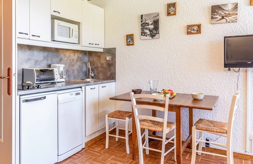 Eclose-Est Apartment | Studio du Météor - Welkeys