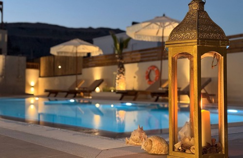 Pefkos Apartment | Studio 'Elata' with Mountain View, Wi-Fi and Air Conditioning