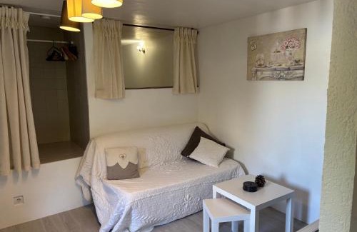 Le Val Apartment | studio en provence verte