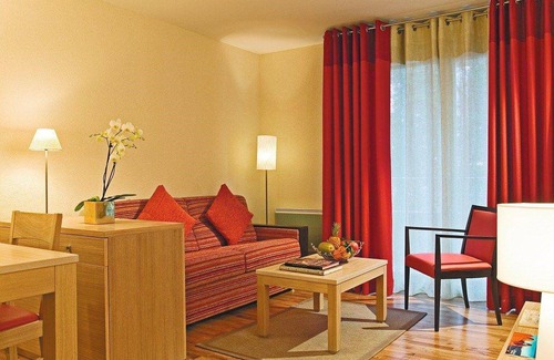 Divonne-les-Bains Apartment | Studio flat ∙ 1 bedroom ∙ 2 guests