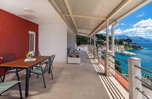 Mimice Apartment | Studio flat near beach Mimice, Omiš (AS-18149-a)