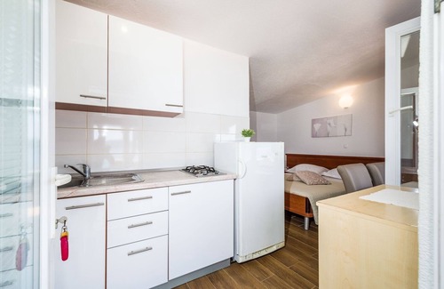 Island Dugi Otok Apartment | Studio flat near beach Lavdara, Dugi otok (AS-435-b)