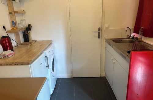 Villemomble Apartment | Studio Fonctionnel et Paisible Proche Paris