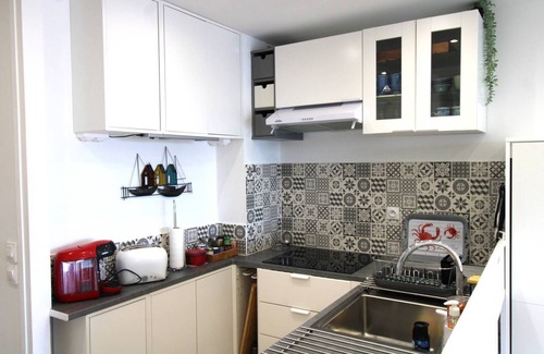 Port Cogolin Apartment | Studio for 2 people with a view of the marina in Cogolin