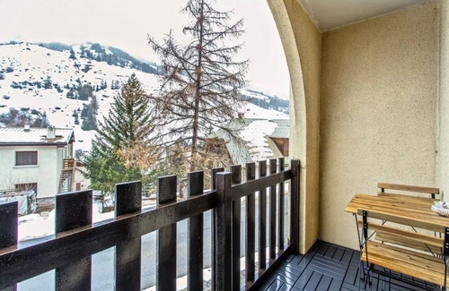 Vars Apartment | Studio for 4 people with mountain view terrace in Vars - Studio 4 people with terrace - Selection - Super Home