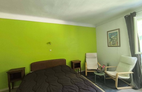 Les Bains de la Preste Apartment | Studio perched in the flora of the High Vallespir