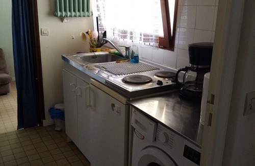 Thomery Apartment | Studio furnished in the forest of Fontainebleau, 2/4 people, Paris, Disneyland.
