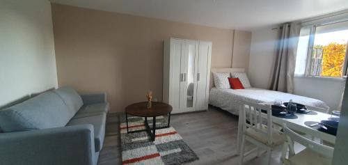 Houilles Apartment | Studio Grand Confort à Houilles