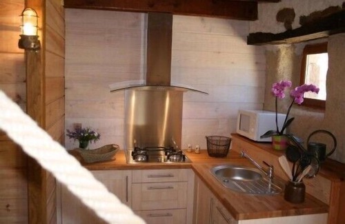 Tregastel Apartment | Studio in a renovated farmhouse in Tregastel on the Pink Granite Coast