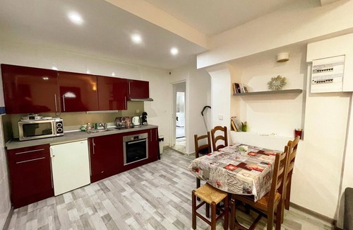 Amboise Apartment | Studio in Amboise for 2 pers, castle view