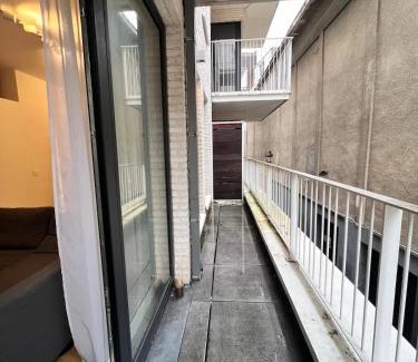 Ilot Sacre Apartment | Studio in center of Brussels