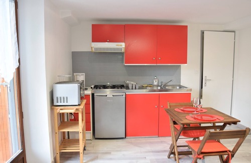 Chambery Apartment | Studio in family home close to university and town center