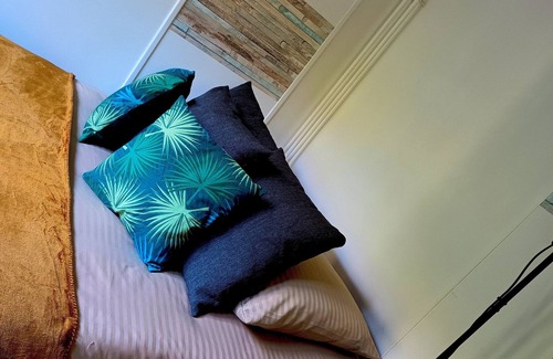 Saint-Germain-en-Laye Apartment | Studio in Private Residence 5 minutes from RER A