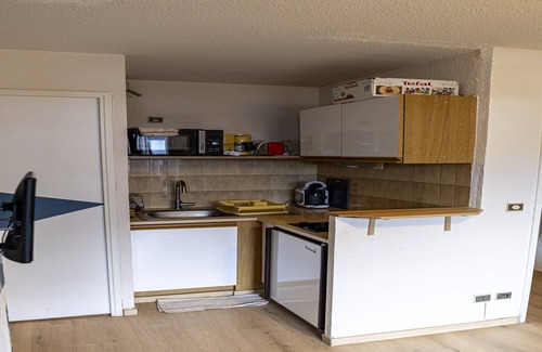 Allos Apartment | Studio in France near Ski Resort & Mountains