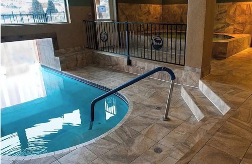 Granby Condo | Studio in Granby. Near Grand Lake & Rocky Mtn National Park. Pool & HotTubs 213