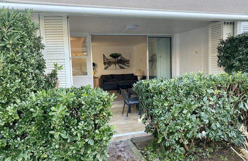Saint-Tropez Apartment | STUDIO IN SAINT TROPEZ