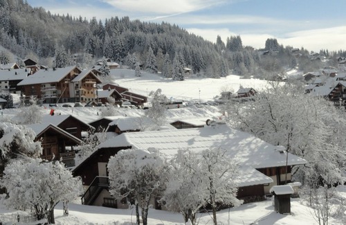 Les Carroz-d'Araches Apartment | Studio in the center of Les Carroz