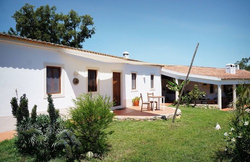 Sao Luis Cottage | STUDIO in traditional rammed earth farm house - MOBA Ecotourism