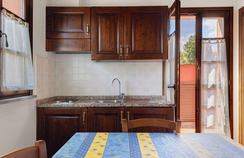 Montopoli in Val d'Arno Apartment | Studio 'Numero 5' with Shared Garden, Balcony and Air Conditioning