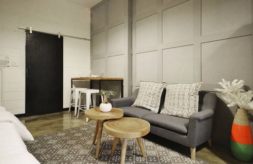 Daehangno Apartment | Studio Loft in Central Seoul