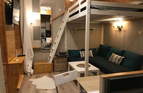 La Garde Apartment | studio la garde virage 16