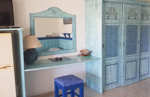 L'Autre-Bord Apartment | Studio les Pieds dans l'eau