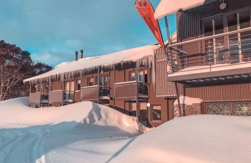 Perisher Valley Apartment | Studio Loft 19 - A well appointed self contained studio loft apartment