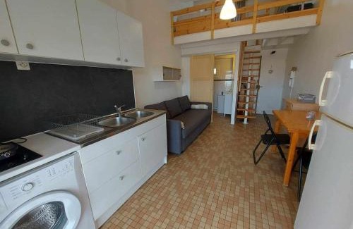 Le Grau-dʼAgde Apartment | Studio mezzanine à 250m de la plage pour 4 personnes - Terrasse, animaux acceptés - FR-1-423-300