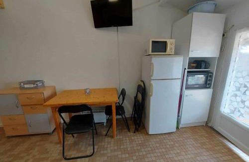 Le Grau-dʼAgde Apartment | Studio mezzanine à 250m de la plage pour 4 personnes - Terrasse, animaux acceptés - FR-1-423-300