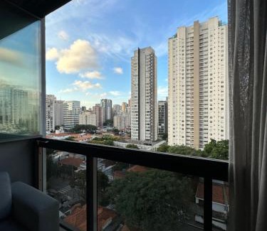 Vila Olimpia Apartment | Studio Moderno com Piscina Próximo à Faria Lima & Congonhas