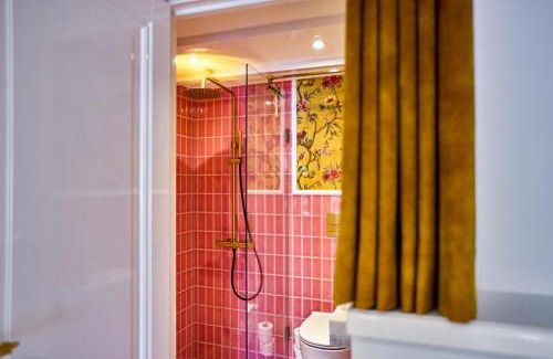 Amstelveld Apartment | Studio next to Skinny Bridge near Rembrandtsquare