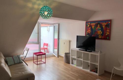 Ochsenfurt Apartment | Studio Ochsenfurt mit sonnigem Balkon