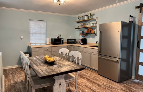 St. Leonard Apartment | Studio on the Bay.