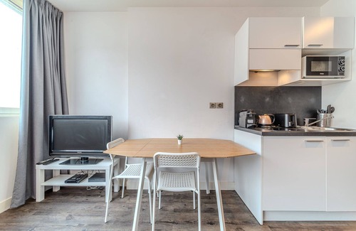 6th Arrondissement Apartment | Studio proche tête d'Or 2 personnes Villeurbanne