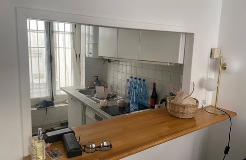 Marais Apartment | Studio Rue Charlot, Marais (quartier marché des enfants rouges)