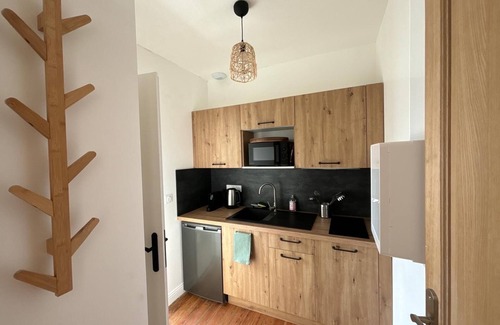 Mesnil-Val-Plage Apartment | Studio Symphonie des Mers (5min walk from the sea)