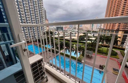 Barangka Ilaya Apartment | Studio Units at SM Light Residences Condo Beside Boni MRT Station